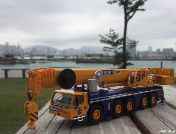 1:87 3-Sheaves HookBlock in Yellow color